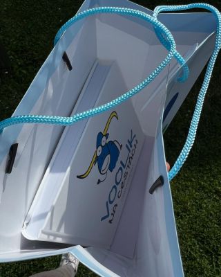 📚 Tip na dárek k vysvědčení Hledáte odměnu, která potěší i inspiruje? Knížka Voolik: Na cestách je ideální dárek pro malé...